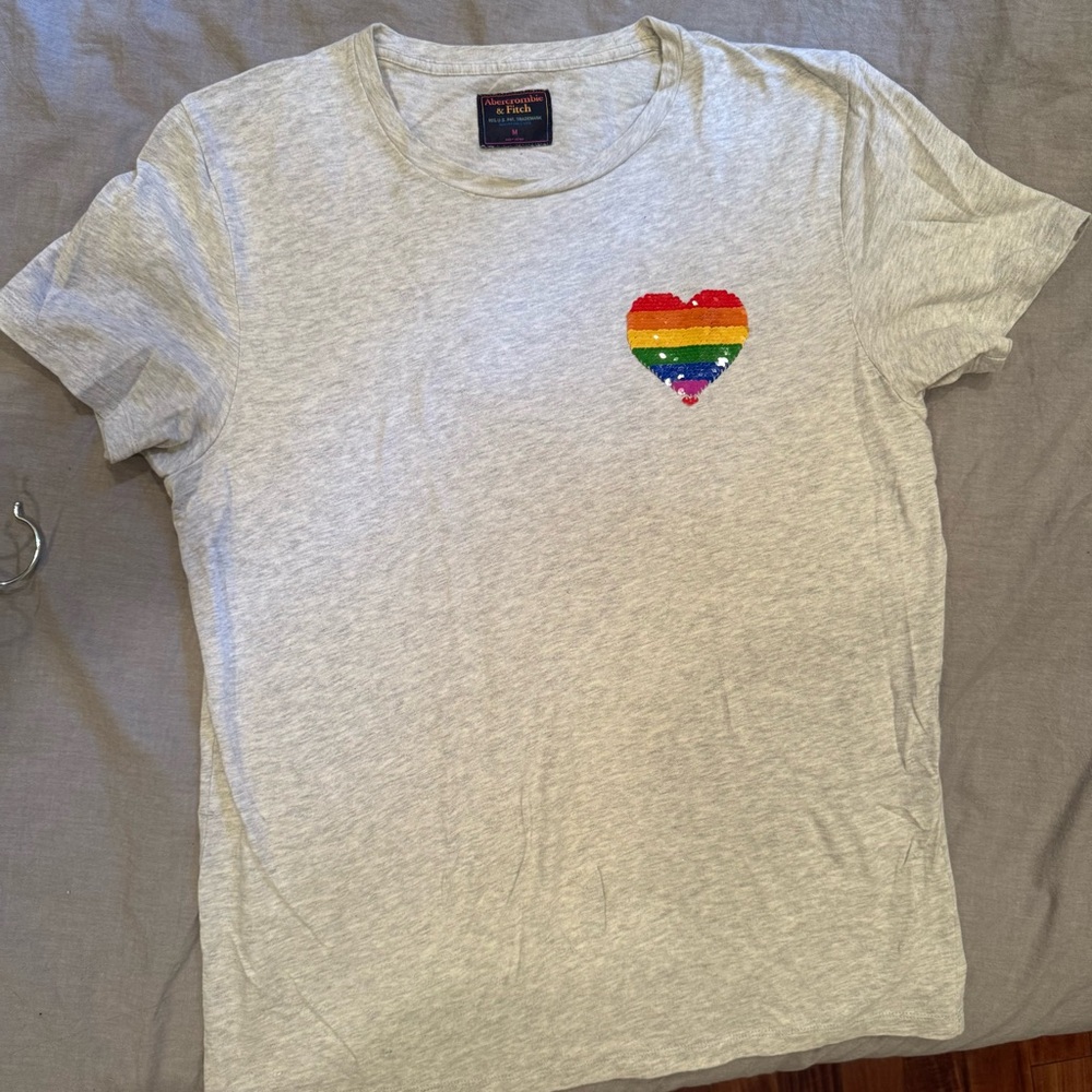 Abercrombie & Fitch Gray Pride T-Shirt with Rainbow Sequin Heart Patch, Medium